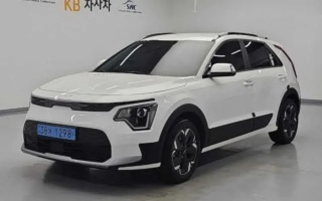 인천부천오토맥스매매단지 매물 사진 8 - 기아 디 올 뉴 니로 EV 에어 2023년 2,142km